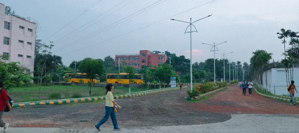 Adamas University Kolkata Campus photo 2